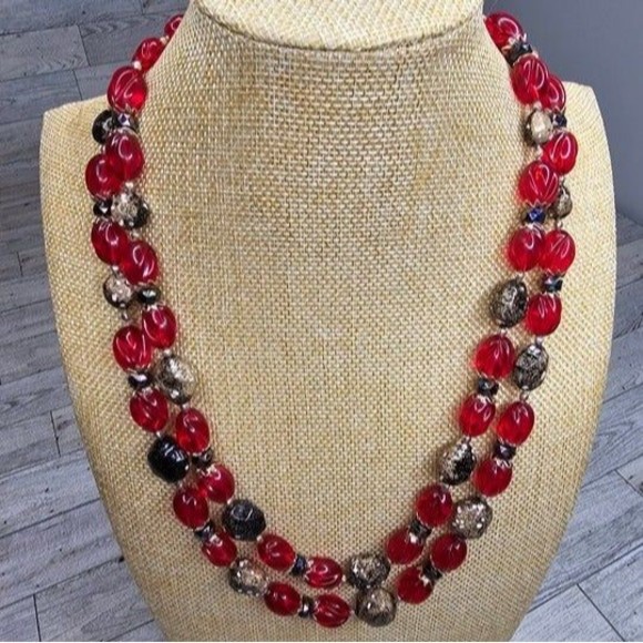 Hong Kong Red, Black and Gold Beaded Necklace Hook Closure  21"L + Ext. - Picture 2 of 5